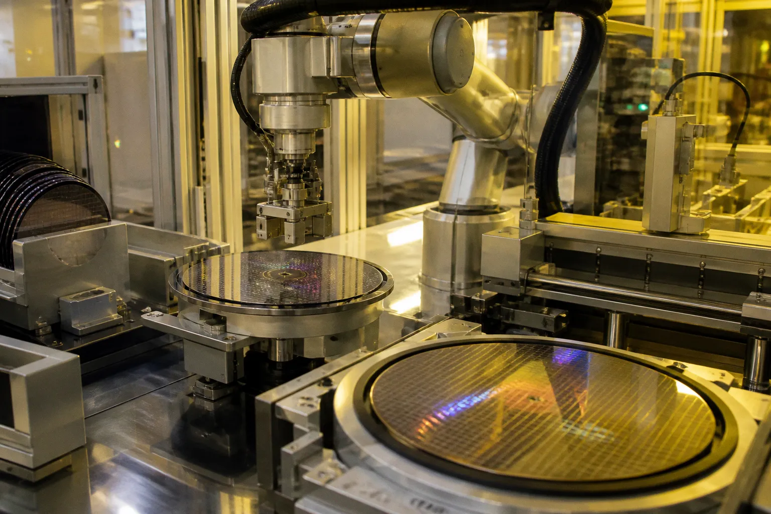 Программа Semicon 2.0: почему упаковка стала стратегическим приоритетом в производстве чипов